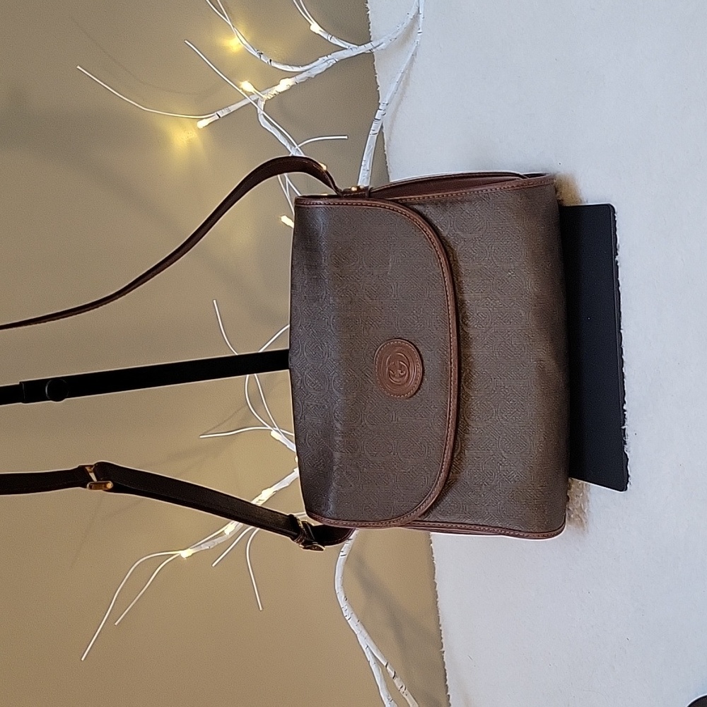 Vintage Gucci Front-Flap Crossbody